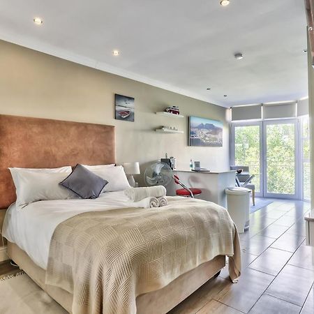 Apartament Hyde Park On The Square Kapsztad Zewnętrze zdjęcie