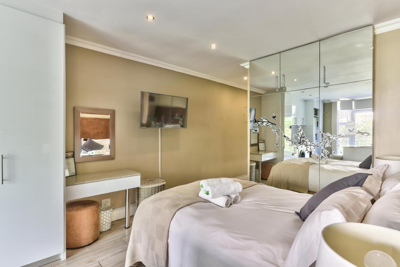 Apartament Hyde Park On The Square Kapsztad Zewnętrze zdjęcie
