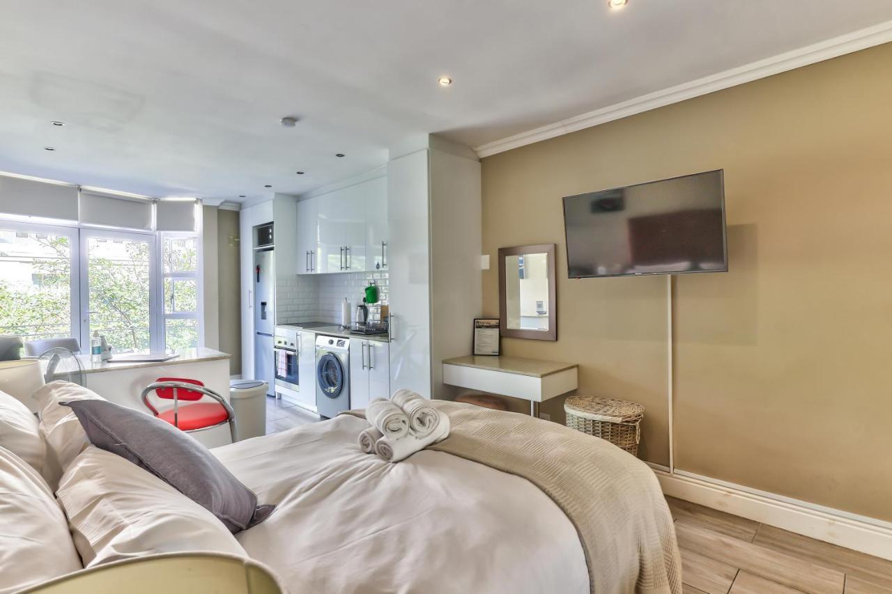 Apartament Hyde Park On The Square Kapsztad Zewnętrze zdjęcie